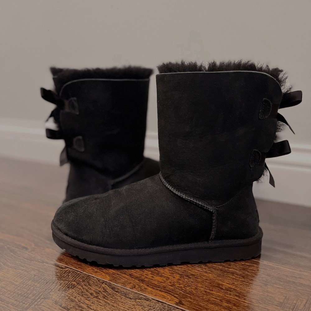 UGG Bailey Bow Women’s Boots (Size 8) (Black)